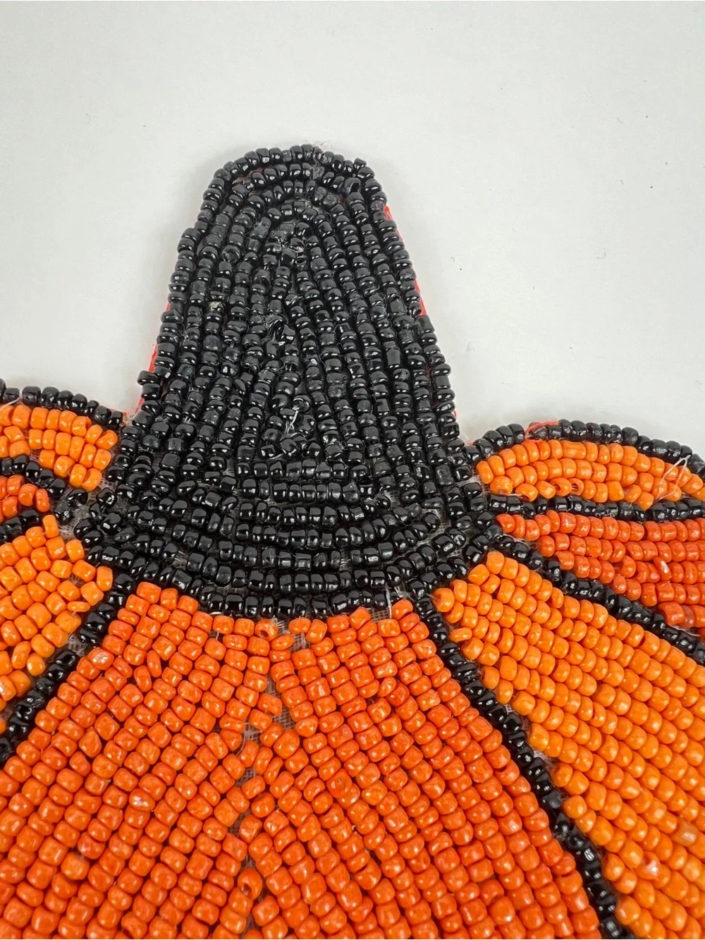 Christian Siriano Halloween Jack-O'-Lantern Beaded Placemats Orange Black 2 NEW